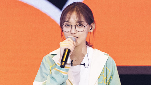 黑怕女孩