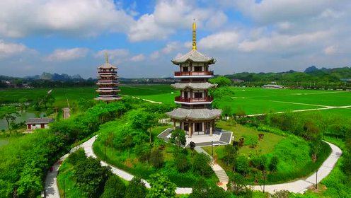 广西玉林五彩田园,美丽的双塔
