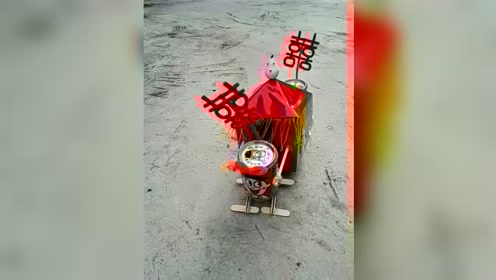 搞笑 大花轿,新娘的头都快晃晕了