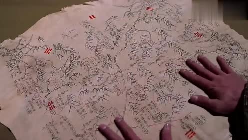 滦平潜入密室迷晕女道士,成功找到先遣图,最后全身而退