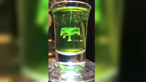 漂亮的幽灵水母看着确实是挺震撼的啊