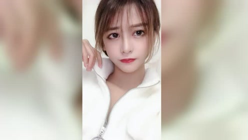 00后新生代舞蹈达人,业余主播思思酱