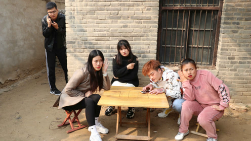 间:2020-04-11上传者:毛妹逗你玩简 介:兄弟俩为了出去喝酒,竟想出对