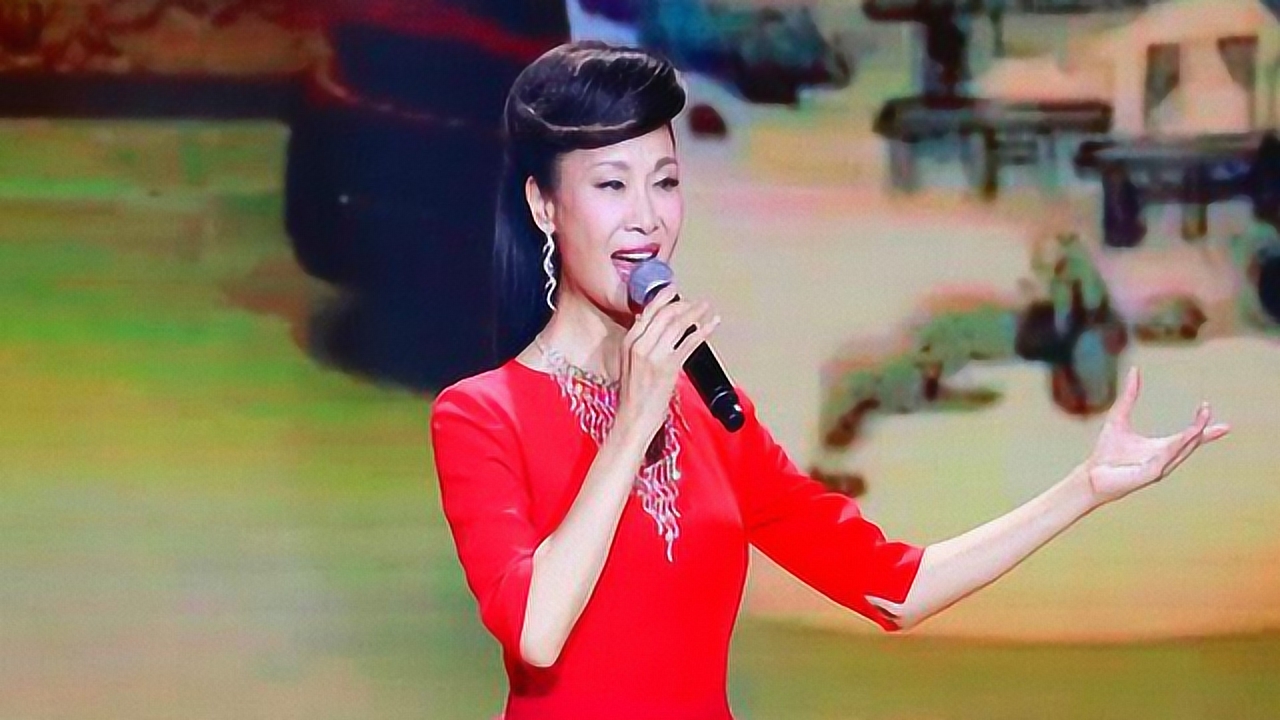 于文华太美了!献唱经典《枉凝眉》惊艳众人,这唱功绝了!