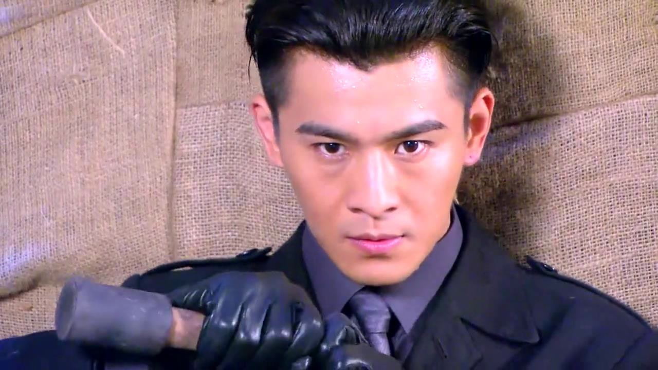 烽火佳人:杜允唐去救佟毓婉,却看见她和周霆琛在一起,真是气人
