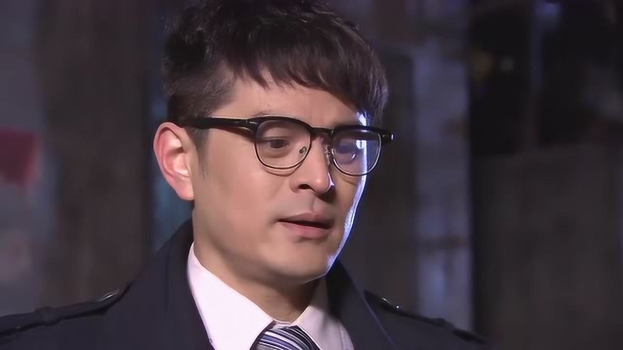 尔志强约会郑宝珠,全都被看在眼里面,卢晓薇却还是不死心!