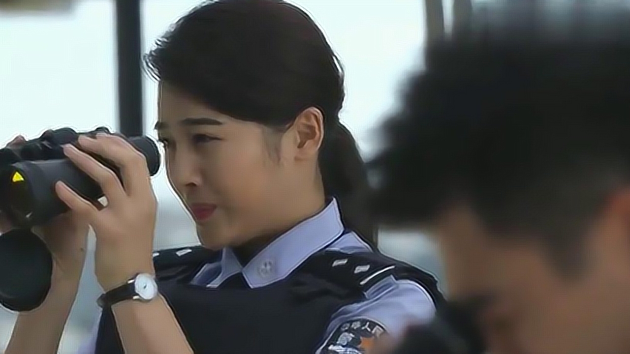 警察锅哥:警方排查城西,开始慢慢接近逃犯窝点,简凡却疑惑了