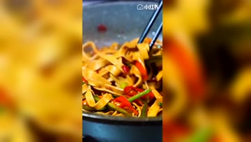 豆皮这样做超级美味，一锅米饭都不够吃