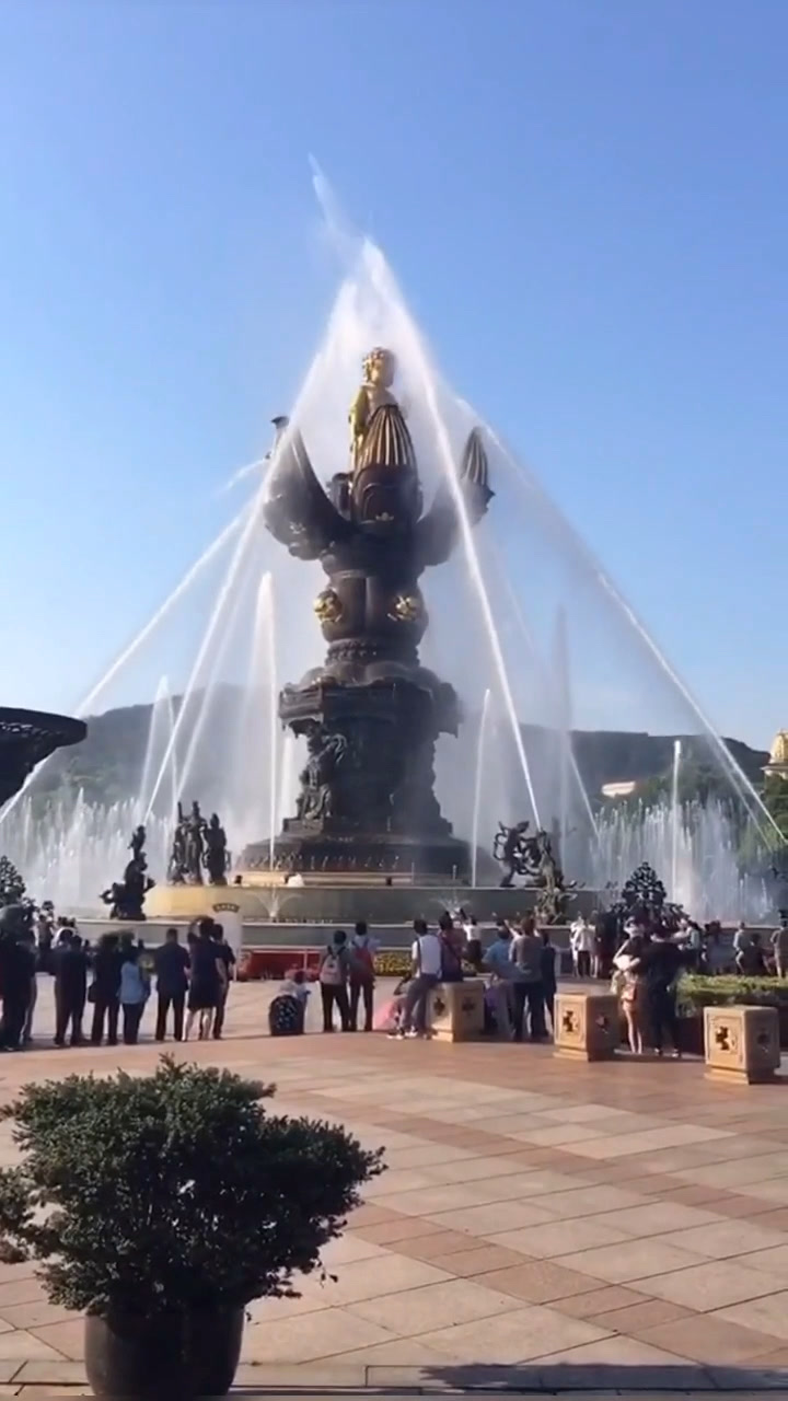 无锡灵山(九龙灌浴)