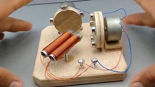 如何使用木头线圈进行制作小型循环发电机