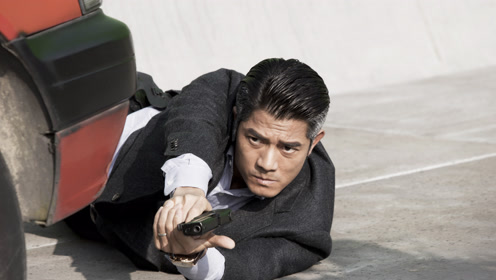 郭富城高速路上惊险枪战,警匪正面对决