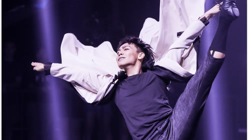 上传者:追梦赤子心时 间:2017-10-18朱杰王乐婚礼