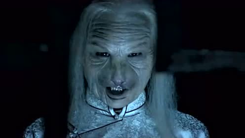 半人半猫,诈尸还魂,1924年东北猫脸老太太的传说在一座古镇再度出现.