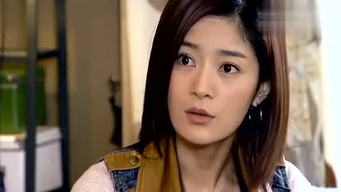 王进告诉姚倩倩不要作践自己,倩倩拿走戒指,王进妈让王艳去登父