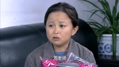 间:2019-07-22上传者:七天影剧院电视剧:樱桃红之袖珍妈妈0:05:08笑笑