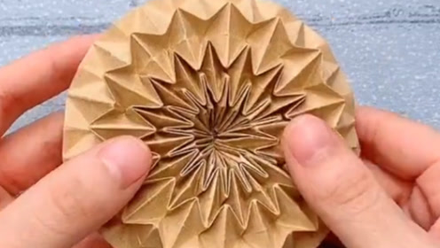 教你折纸玩具伸缩球,写作业累了玩一会儿,爽快又解压!