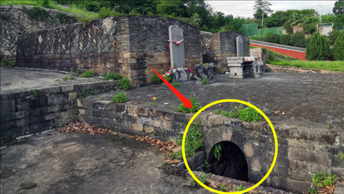 探访福建福州闽王墓,主坟下方发现神秘洞穴,往里走一看太可怕了