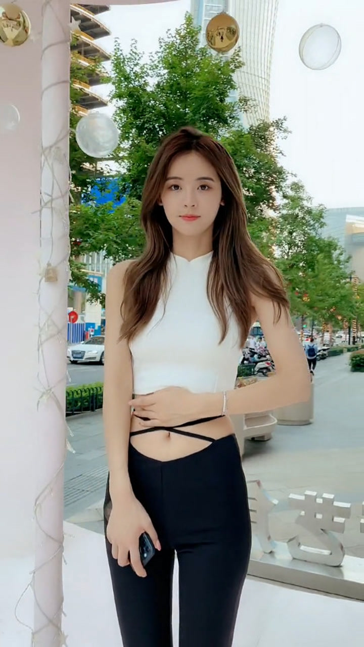 小月儿的眼神你看了几遍