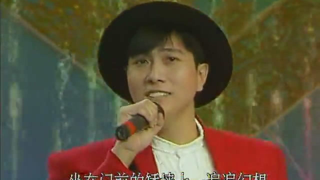 潘安邦89新春演唱《外婆的澎湖湾》,歌声带来多少美好回忆