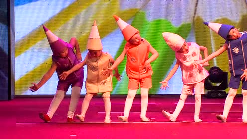 群舞《七彩画笔》