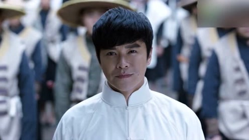 《远大前程》洪三要强行送梁兴义出上海滩,师爷却在城楼上等着呢