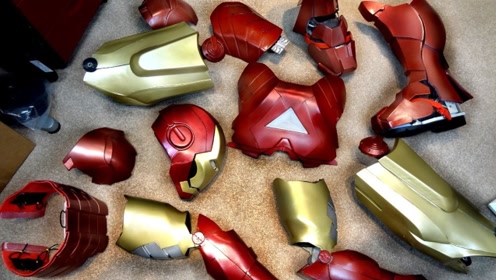 老外自制钢铁侠盔甲,效果逼真太炫酷了,网友:想拥有