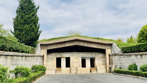 遵义播州杨氏土司合葬墓,至今七百多年的历史了,依然保存得十分完整