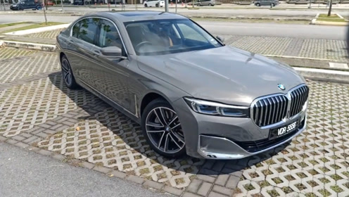 2020款宝马7系740le实拍,坐进后排老板座,感受一下啥叫奢华