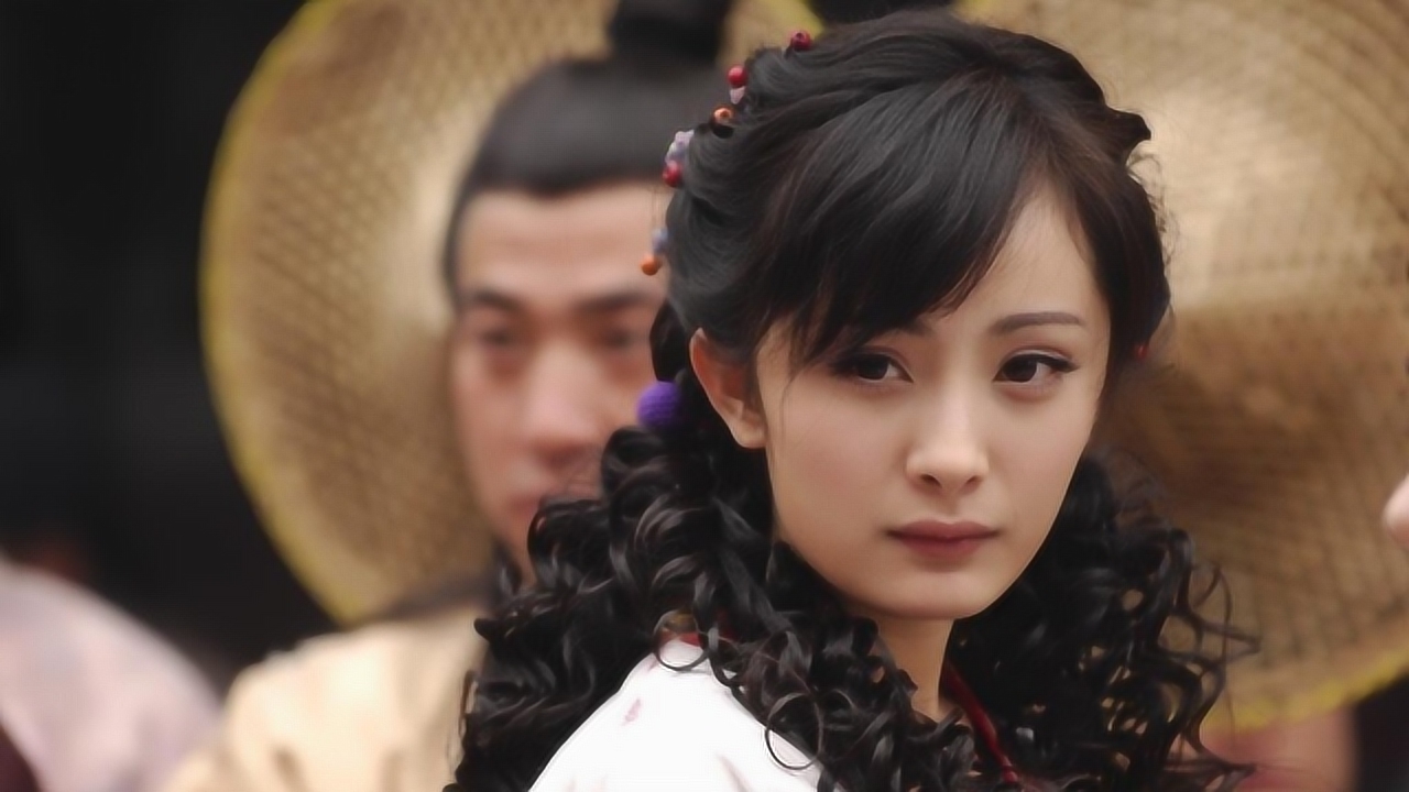 原来"雪见"的第一人选是唐嫣,看到定妆照后,网友:恋爱了