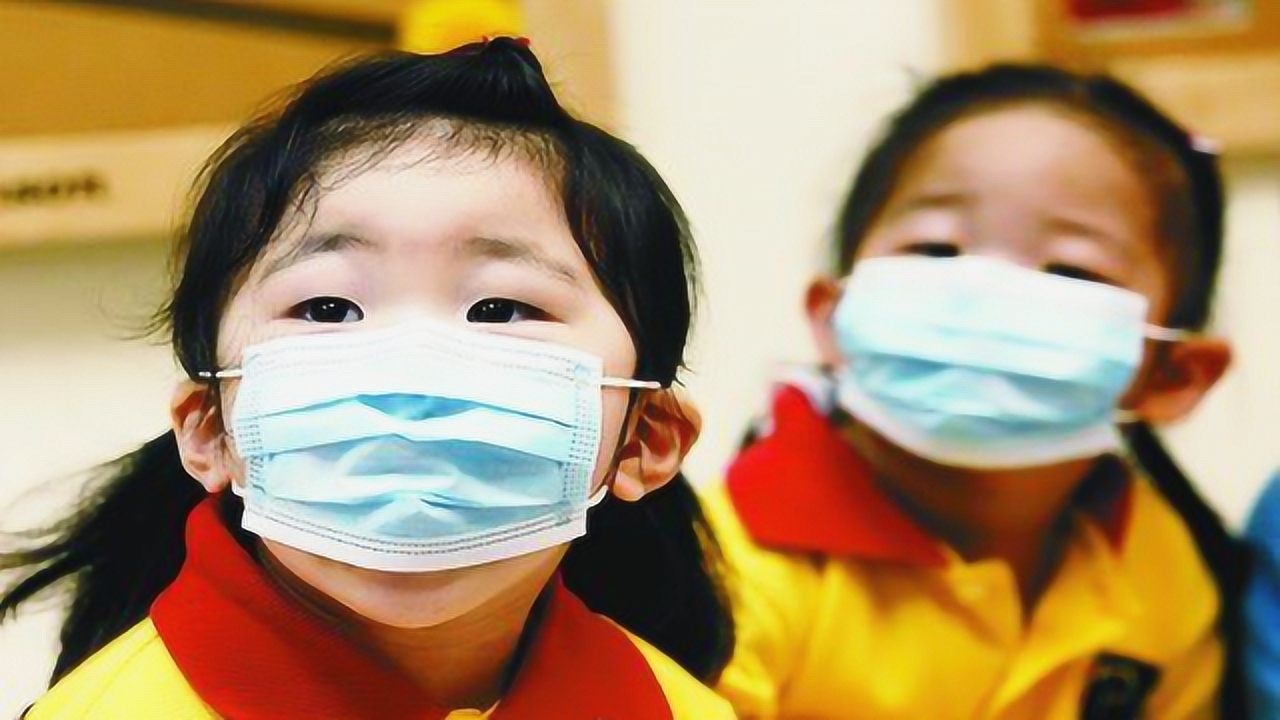 疫情期间,儿童戴口罩千万要小心,幸亏知道的及时,早知早受益