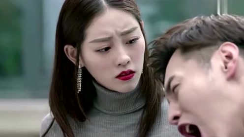 心妍看到柏海对陈默的要求百依百顺,顿时懵了,掐着陈默耳朵就问