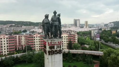 [图]航拍铜川地标建筑，铜川城市历史上最辉煌时代的记忆