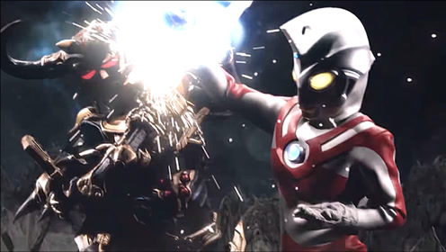 艾斯教你如何正确使用八分光轮,先摁住再打就跑不掉了