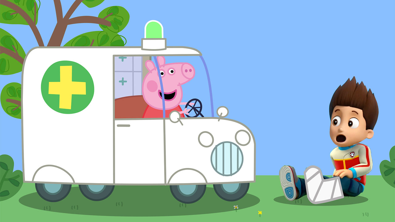 小猪佩奇开救护车帮助汪汪队立大功莱德