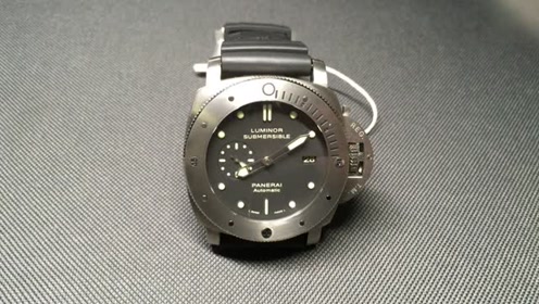 沛纳海 pam305 赏析