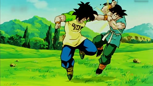 孙悟空与孙悟天对练,孙悟天称父亲一点都不手下留情