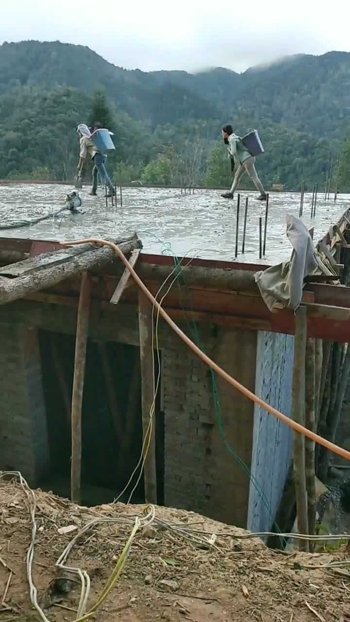 这样背水泥你见过吗