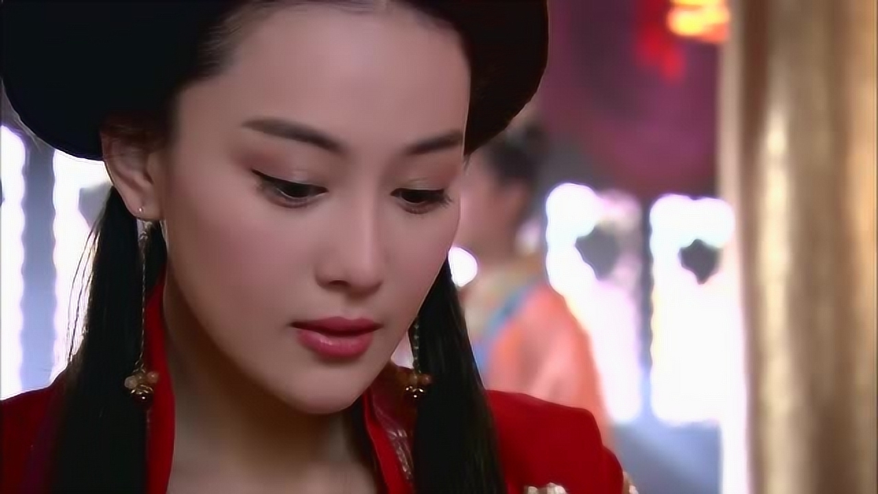 心机公公为拿下将军,当众上演美人计,却不直美女早已芳心暗许