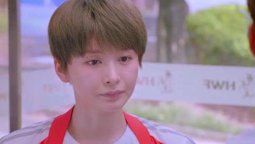 09简 介:29上传者:翟飞沉时 间:2021-01-06甜蜜暴击:程亚楠击败何小枫