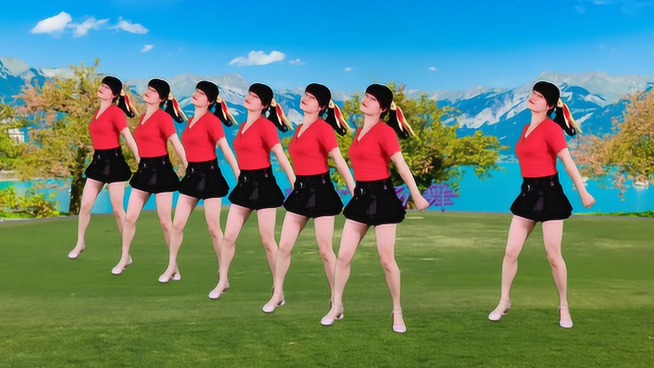 广场舞《花开的时候你就来看我》把欢歌变美舞,只需轻轻松松32步