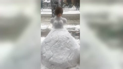 这才是真正的白雪公主,看到这有没有想起十宗罪的肢体雪人