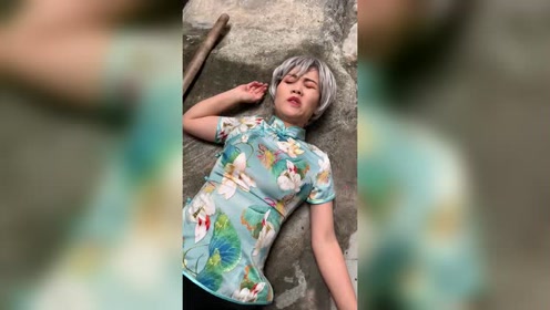 简 介:妹妹的小伎俩,当然躲不过哥哥的神机妙算~上传者:wuli东池时 间