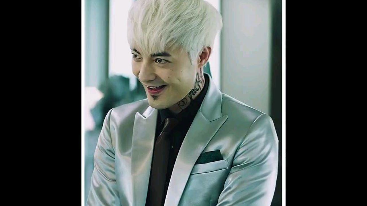 一起看剧吧 世界变了,小辫子也为了一条华子叛变了 "角头2王者再  ""