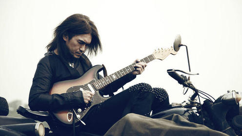 迪克牛仔《风飞沙》