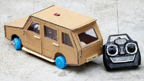 diy遥控小汽车,废旧纸壳和瓶盖拼装起来,没想到真的能跑起来