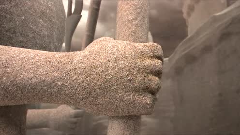 一个令人深思的短电影《沙堡》