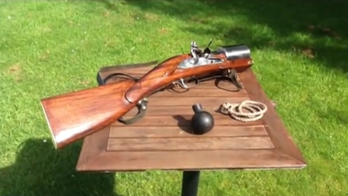 老外自制出200年前的燧发手炮,威力真是不俗,射程却有些搞笑!