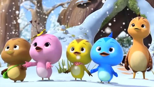 萌鸡小队:下雪了,萌鸡妈妈带着孩子们一起堆雪人咯