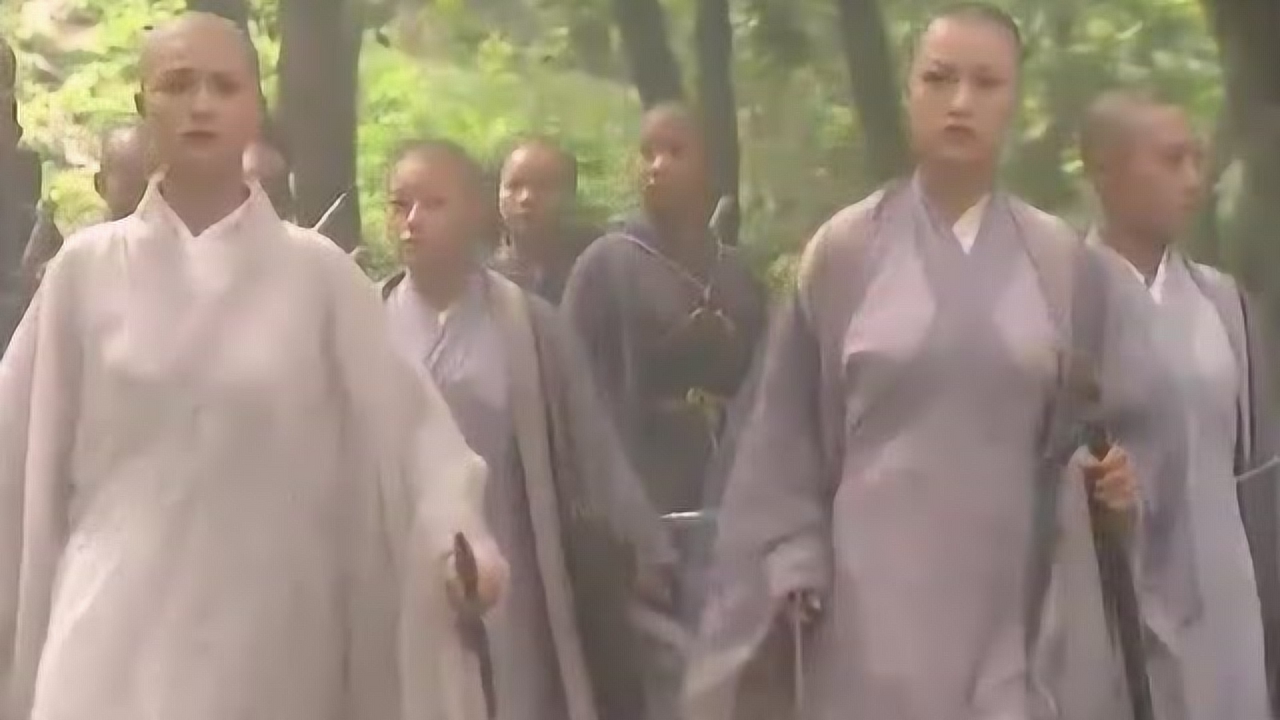 笑傲江湖:恒山派遭遇敌人,任盈盈藏在暗处!