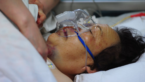 人在"临死"前,咽下最后一口气啥感觉?为何有人痛苦,有人安祥